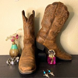 Ariat cowgirl cowboy boots